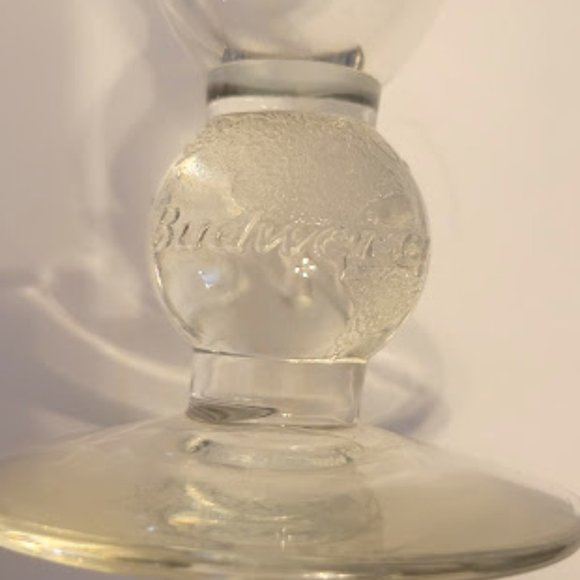 MILLENNIUM BUDWEISER FOOTED BEER GLASS WITH GOLD RIM - Picture 4 of 4